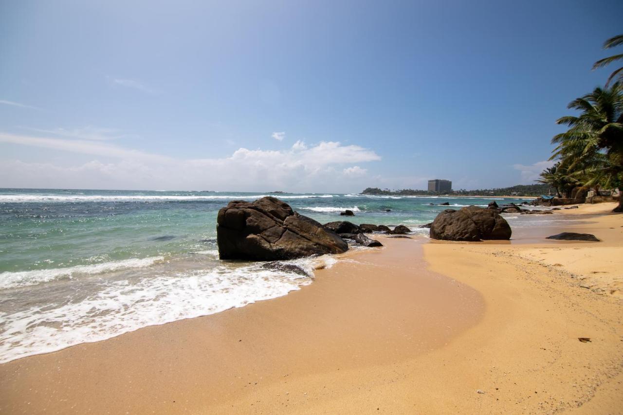 Happy Beach Villa Resort Unawatuna Exterior foto